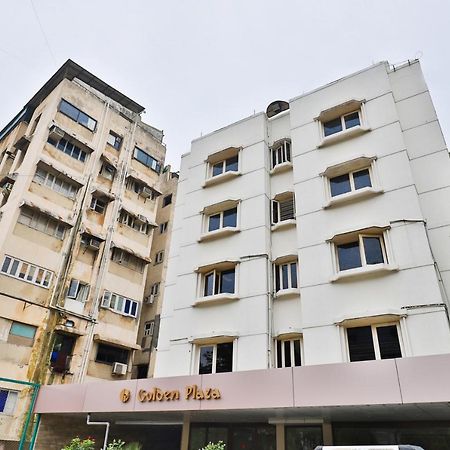 Oyo 2351 Hotel Golden Plaza Ahmadábád Kültér fotó